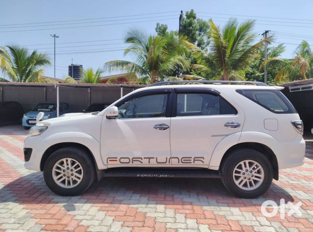 2024 Toyota Fortuner Diesel Manual