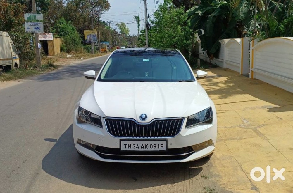 Skoda Superb 2022 Electric Premium