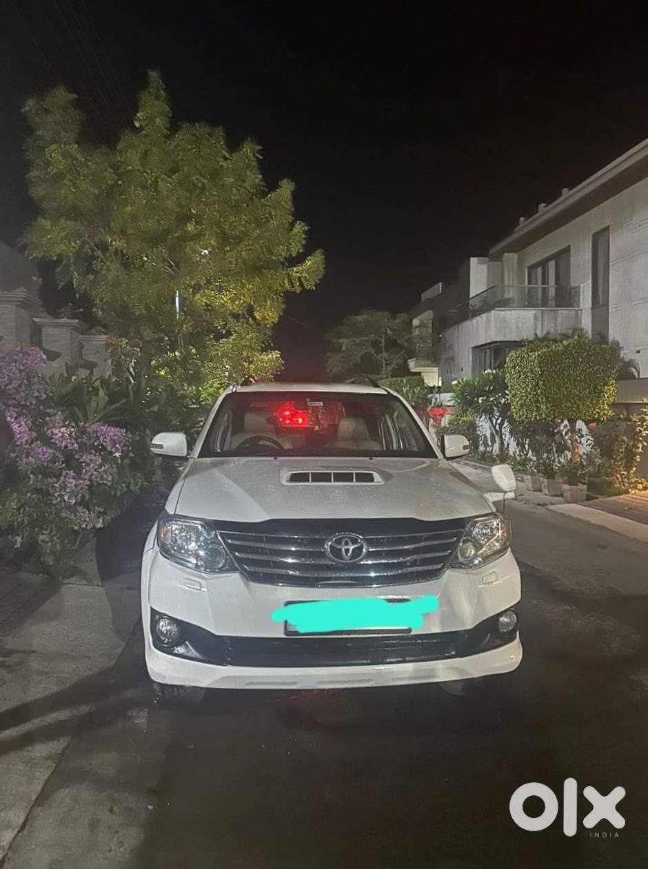 2018 Toyota Fortuner Petrol Manual - Going Abroad