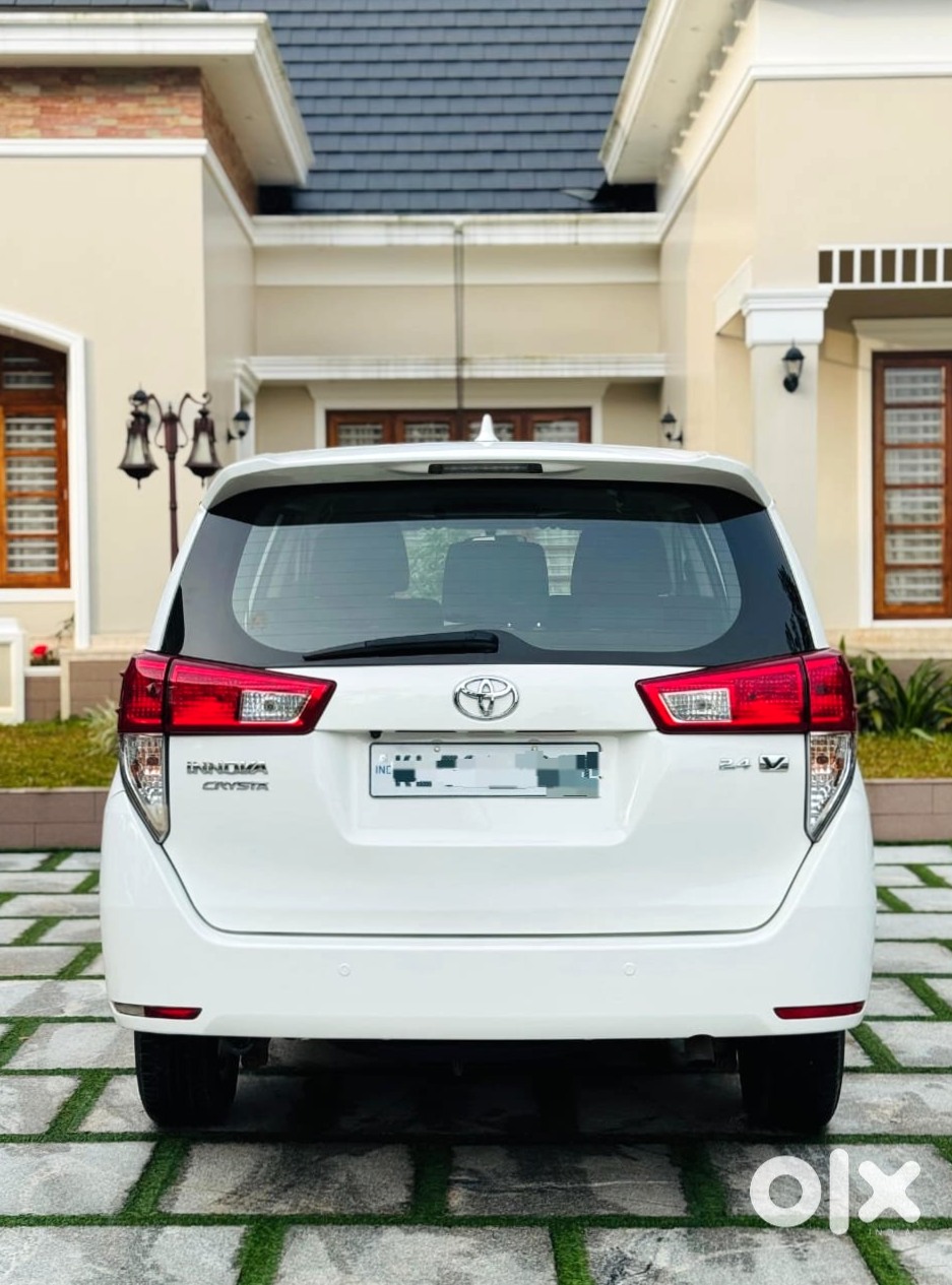 Toyota Innova Crysta Cng Manual 2017