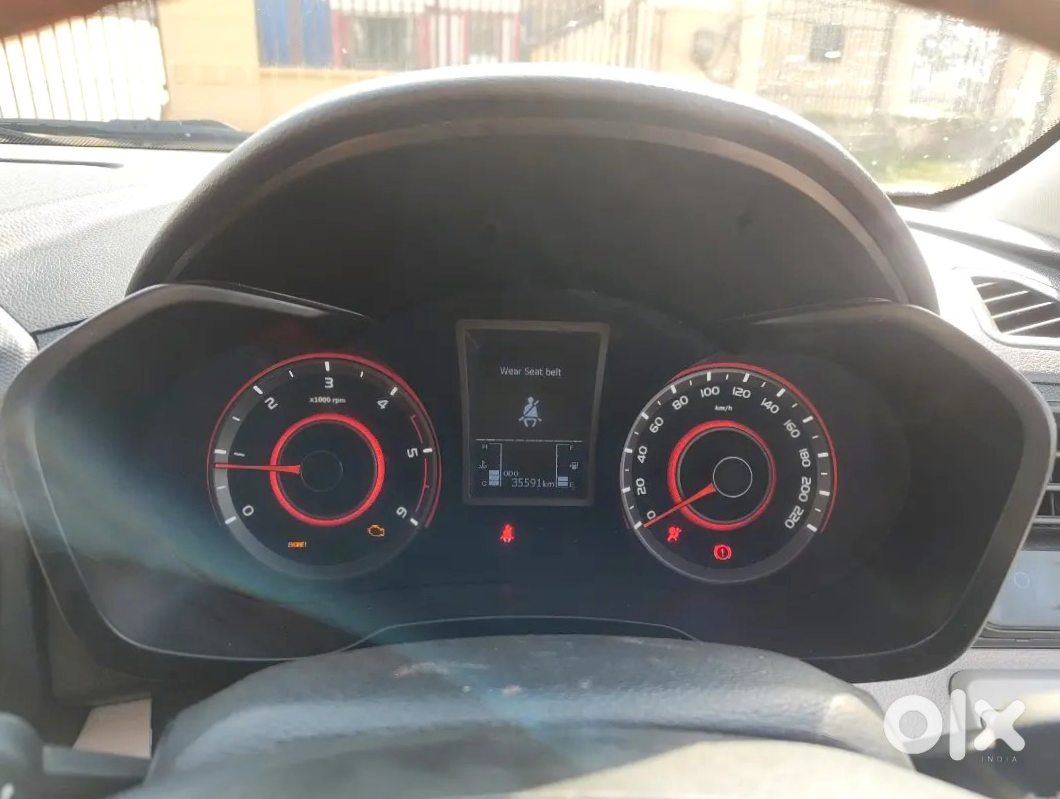 2015 Mahindra Xuv300