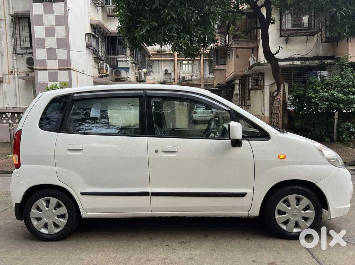 Estilo 2011 - Absolute Bargain