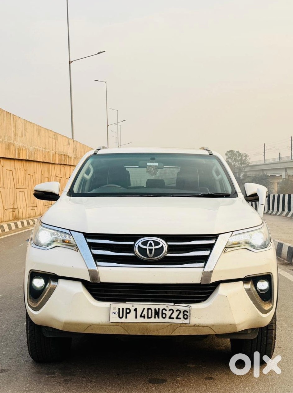 Toyota Fortuner 2025 - Practically Showroom
