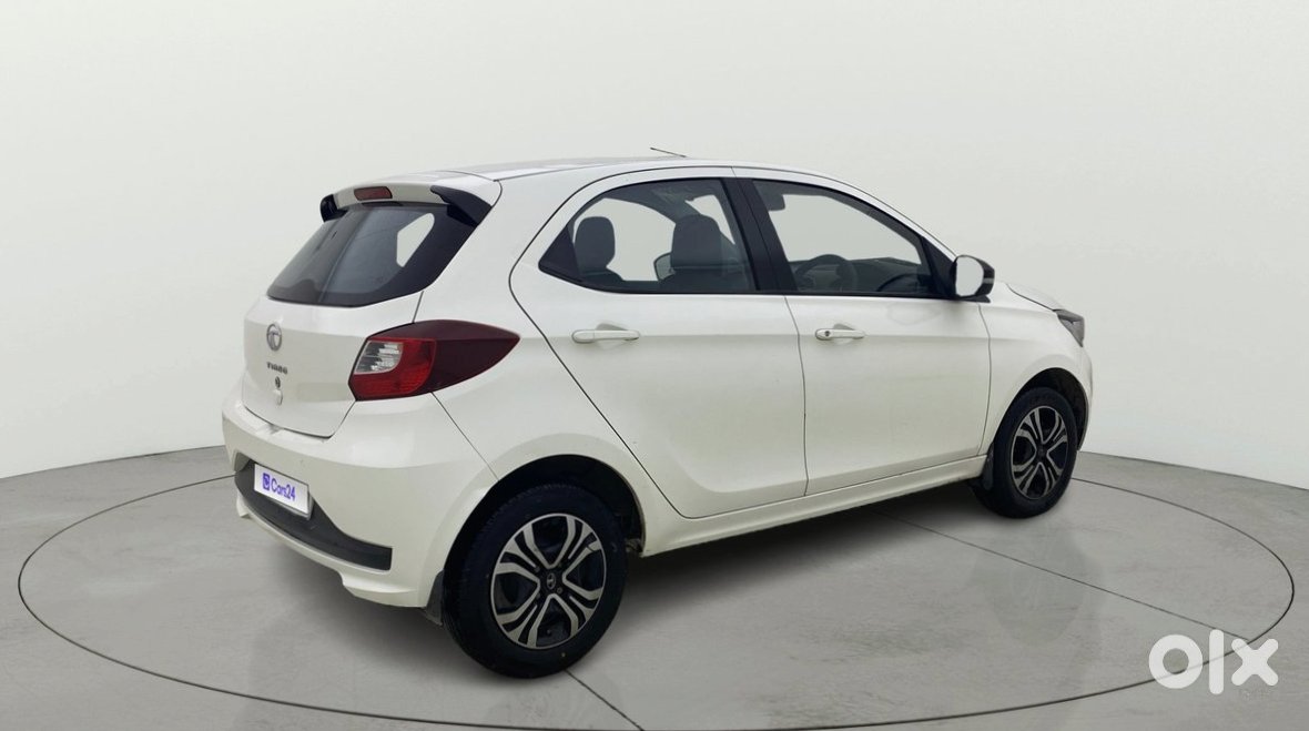 Tata Tiago Petrol