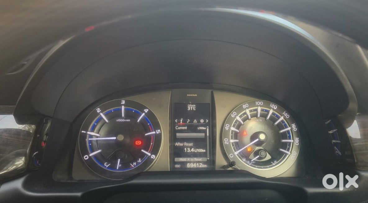 2020 Toyota Innova Crysta Diesel - Office Use Vehicle