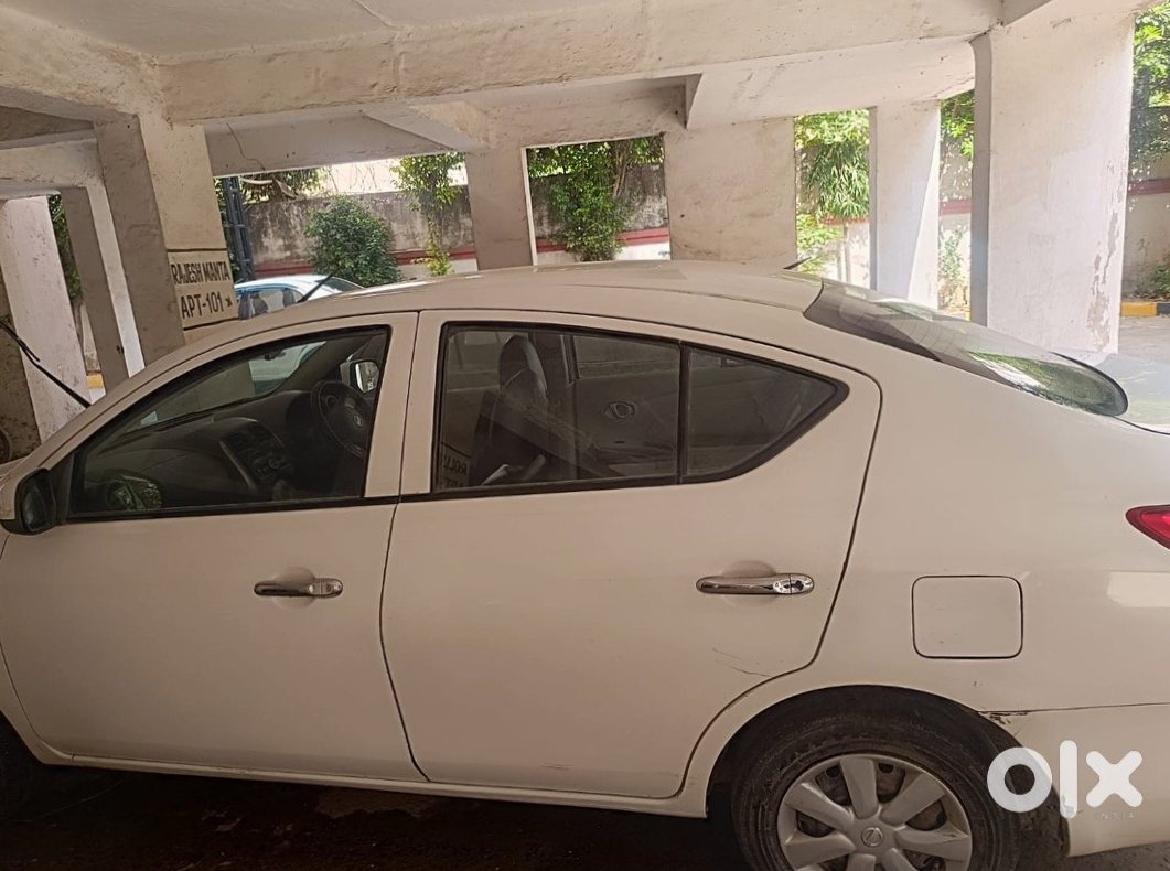 Urgent - Nissan Sunny 2011
