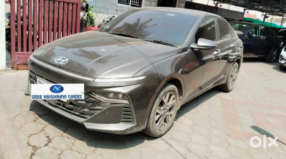 Hyundai Verna 2013 Petrol Manual