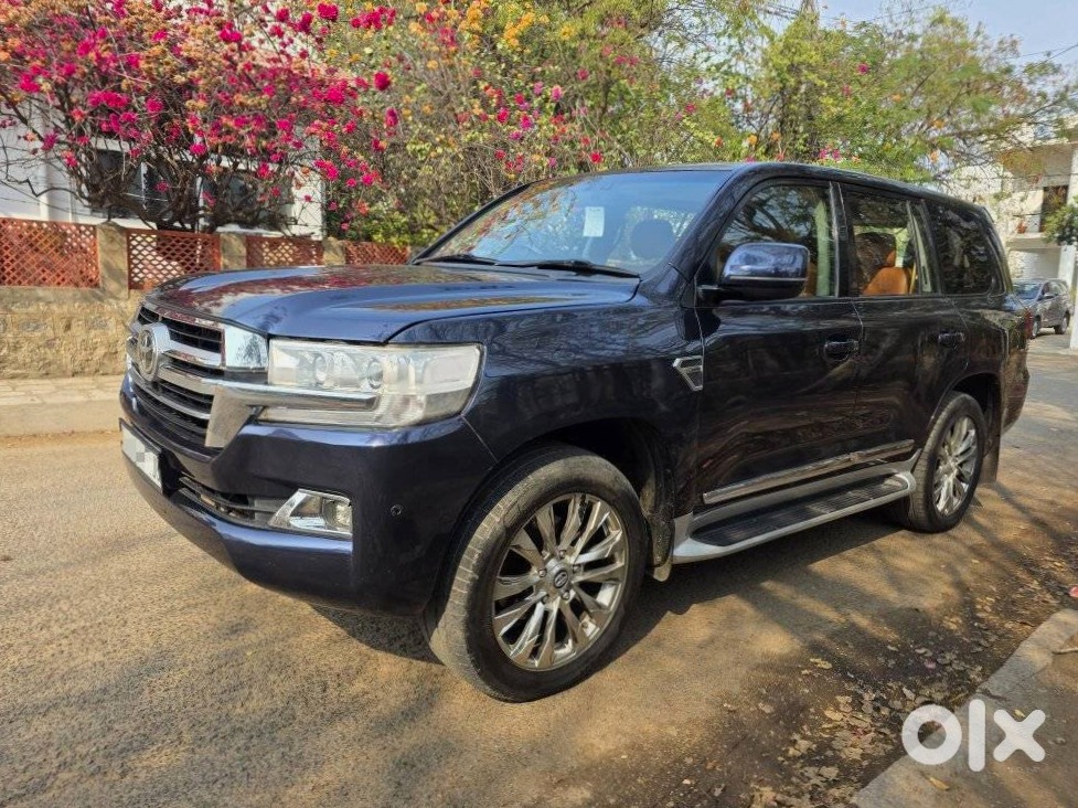 2012 Toyota Land Cruiser For Sale