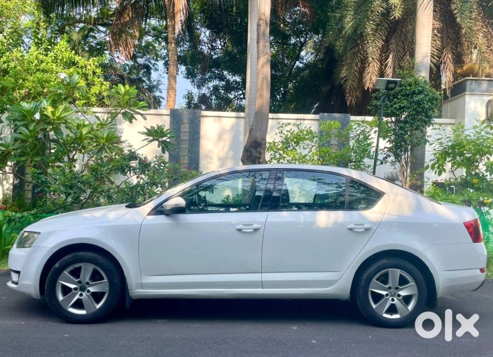 Skoda Octavia - Premium Sedan