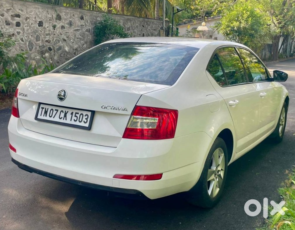 Skoda Octavia - Premium Sedan