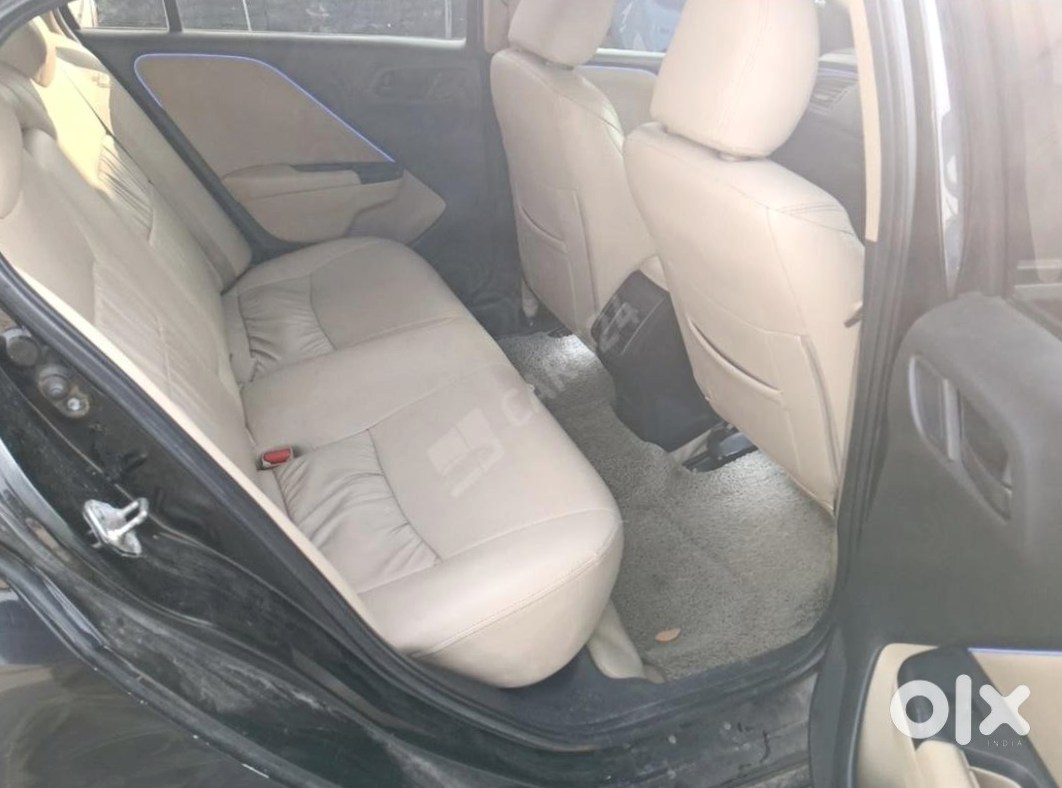 2025 Honda City | Petrol Manual | Like New