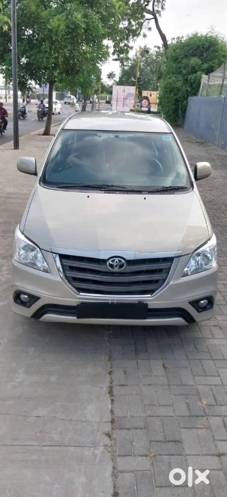 2010 Toyota Innova - Family Car