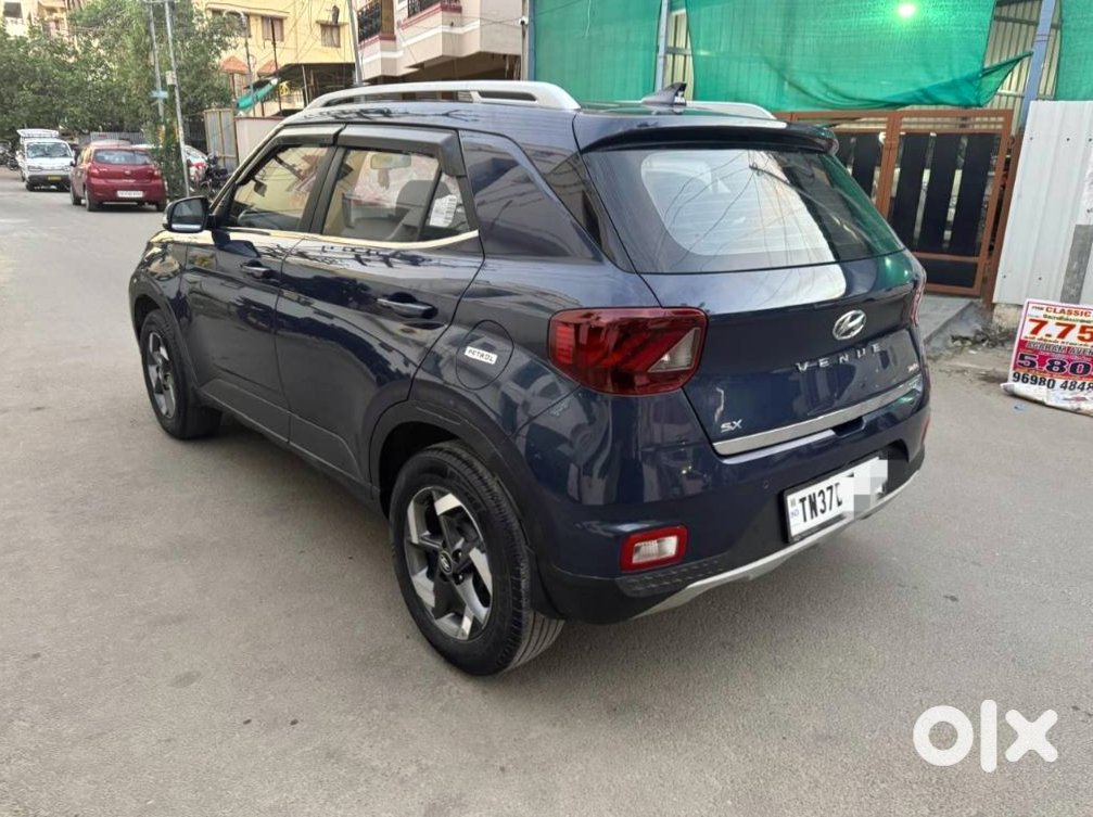 2024 Hyundai Venue - Diesel Manual