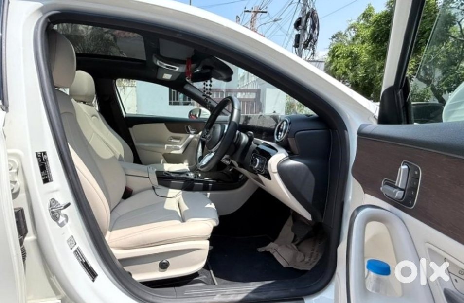 Mercedes A-class Limousine Luxury Car