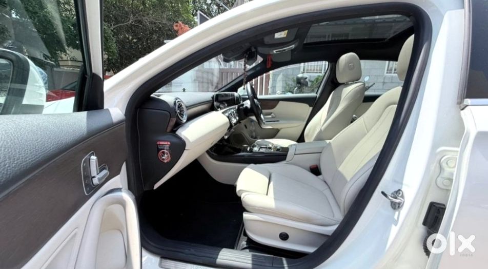 Mercedes A-class Limousine Luxury Car