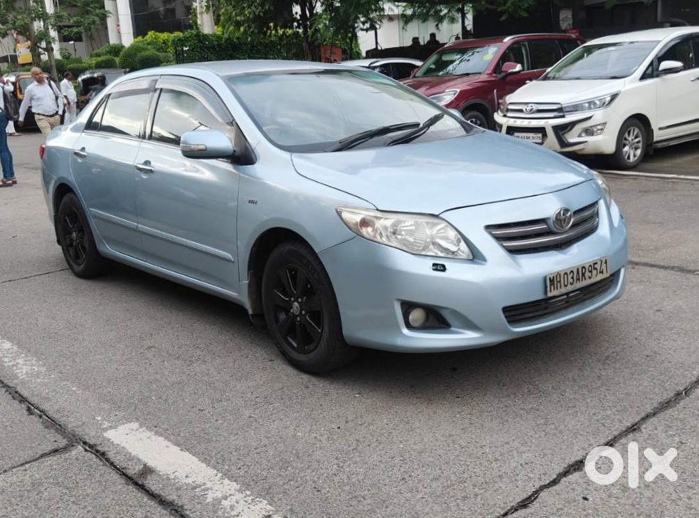 *toyota Corolla Altis 2015 Petrol*