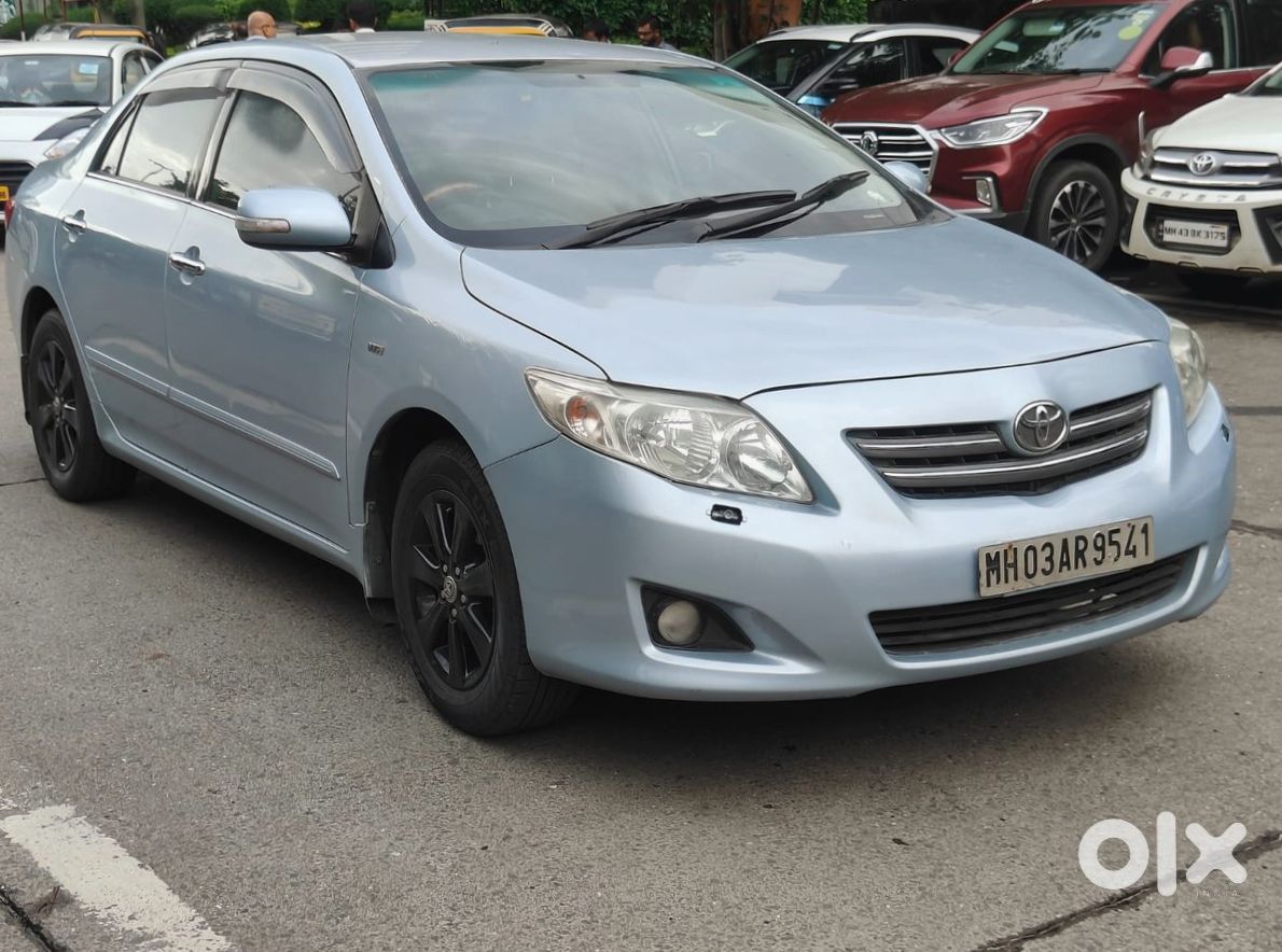 *toyota Corolla Altis 2015 Petrol*