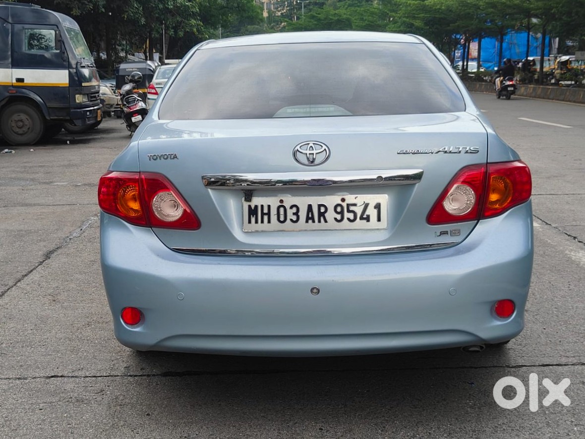 *toyota Corolla Altis 2015 Petrol*