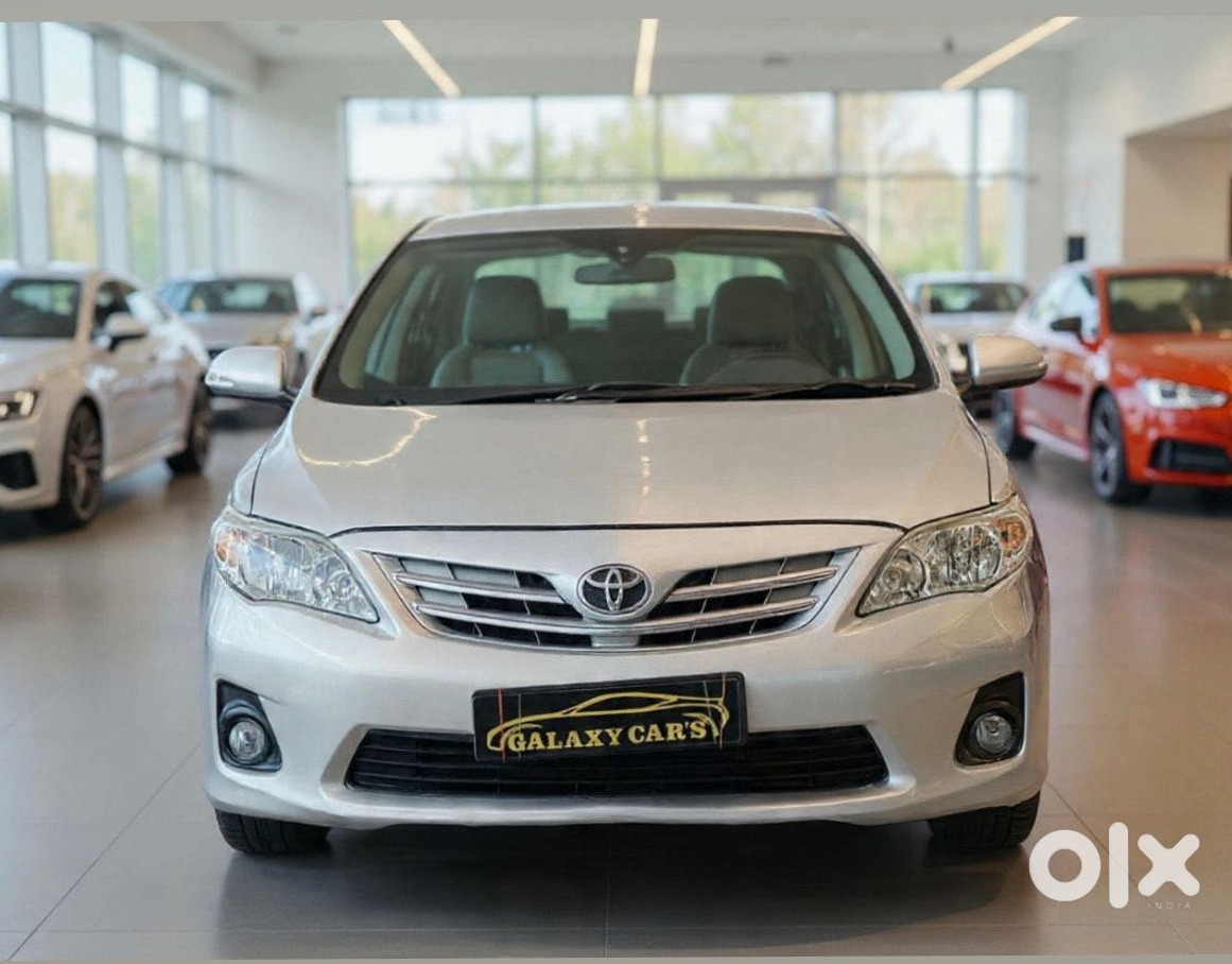2013 Toyota Corolla Altis Petrol