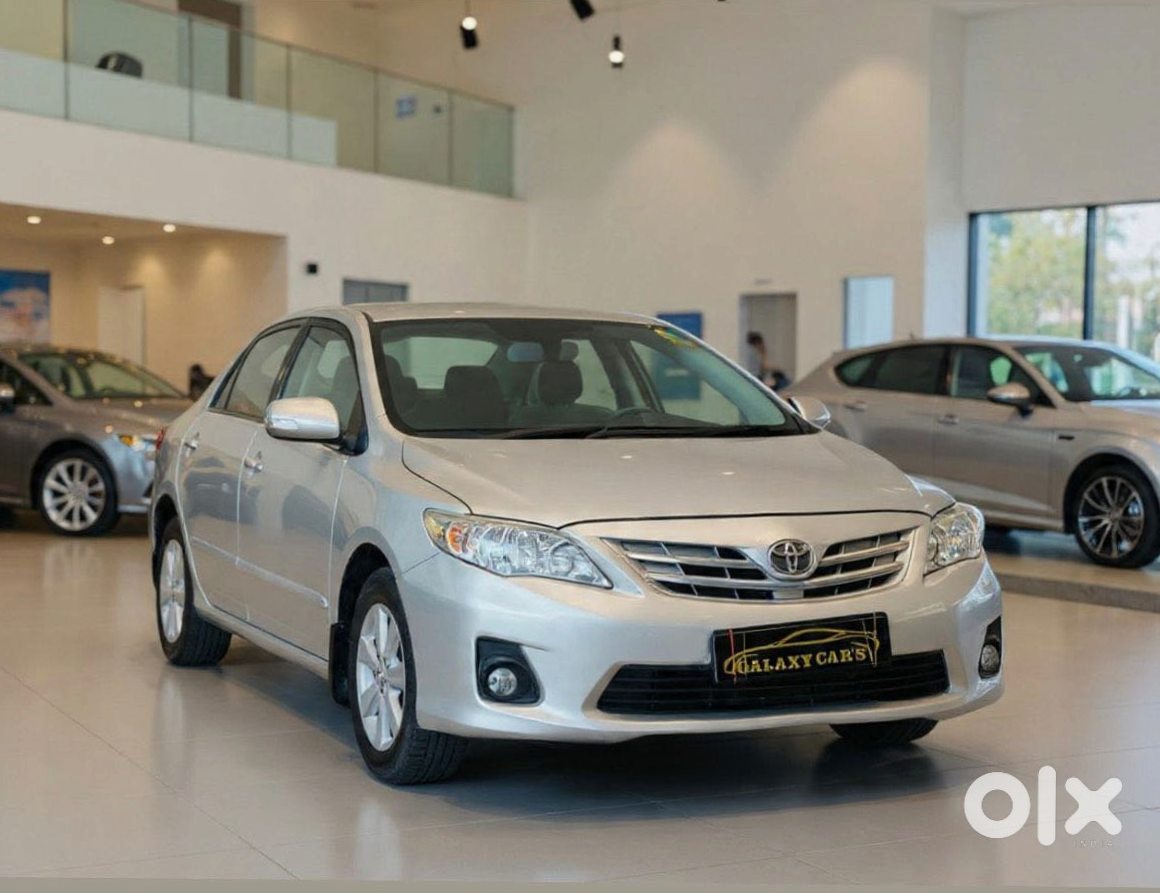 2013 Toyota Corolla Altis Petrol