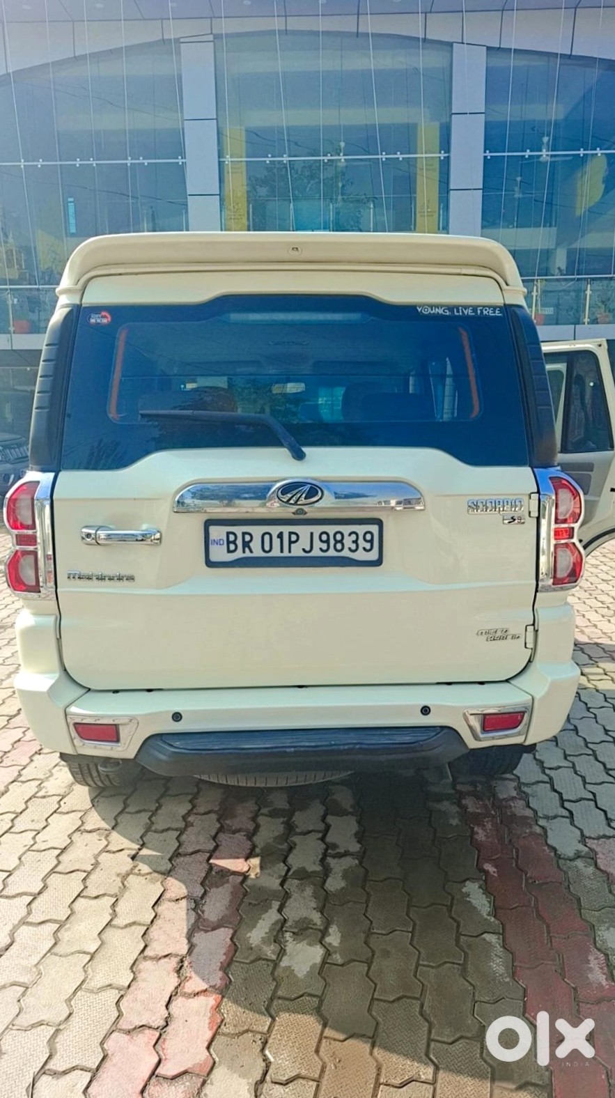 2014 Mahindra Scorpio Automatic