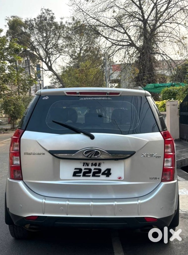 Xuv500 Diesel - Accidant Free