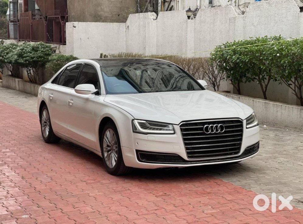 Audi A8 Cng Automatic 2021