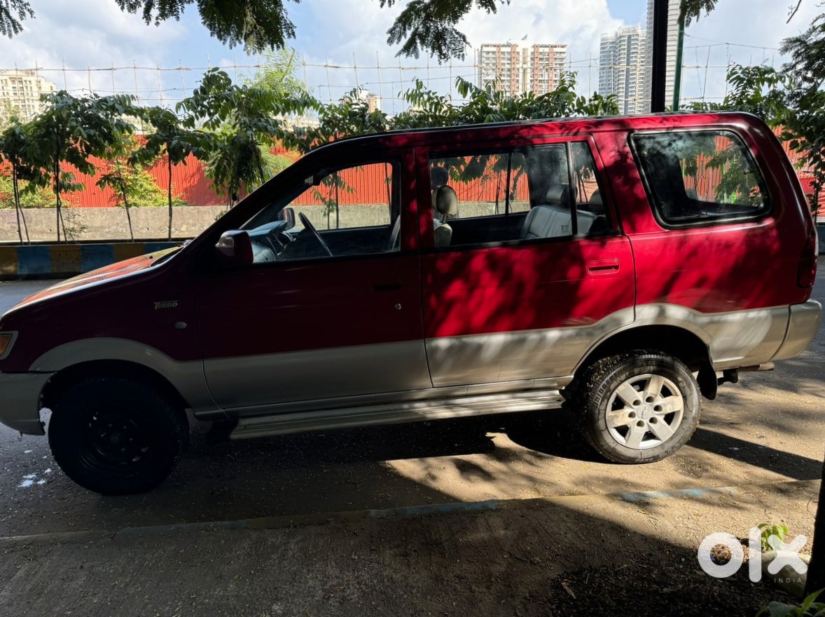 2016 Chevrolet Tavera Petrol Manual