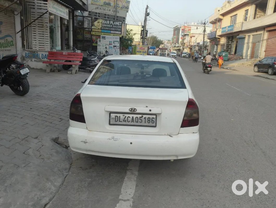 Hyundai Accent Hatchback 2011