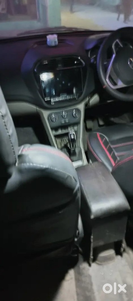 Tata Tiago 2022 - Shifting City