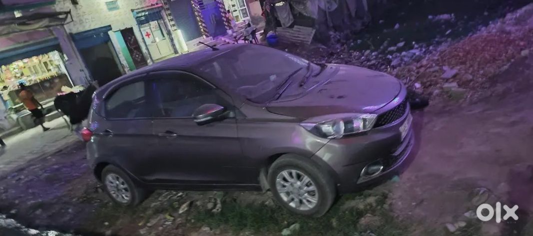 Tata Tiago 2022 - Shifting City