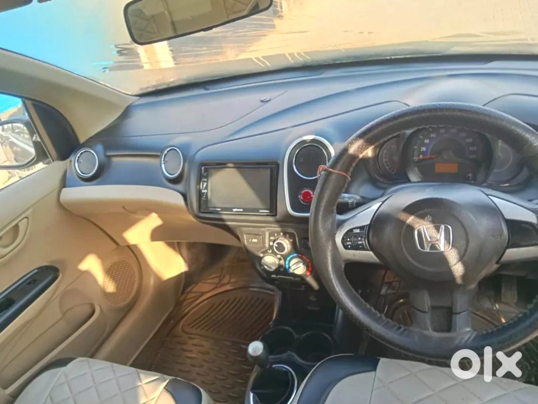 Mobilio 2016 Diesel Family Car