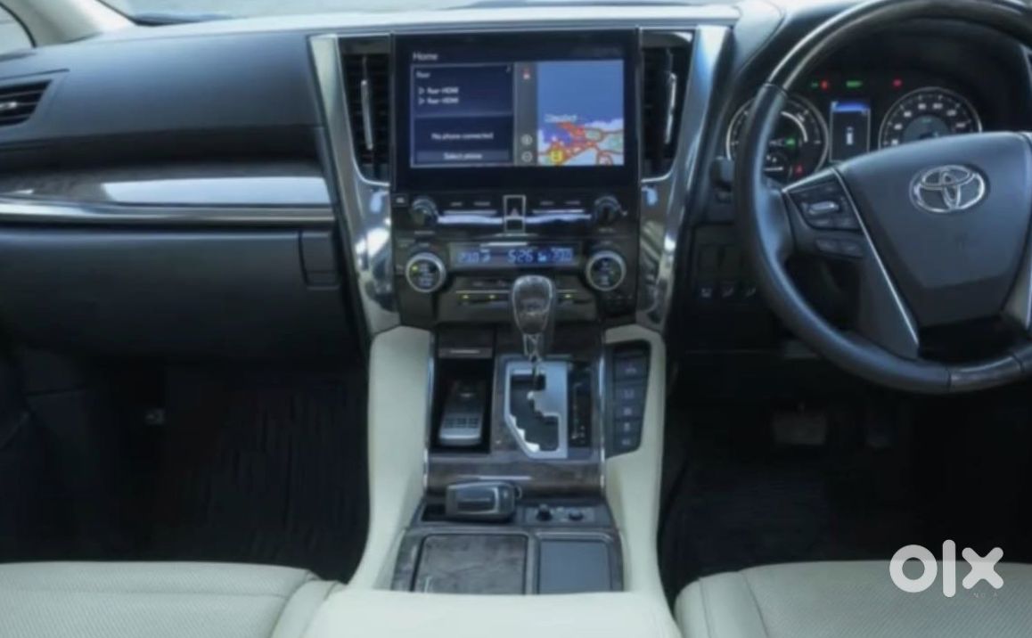 Toyota Vellfire Luxury Mpv Rare Find