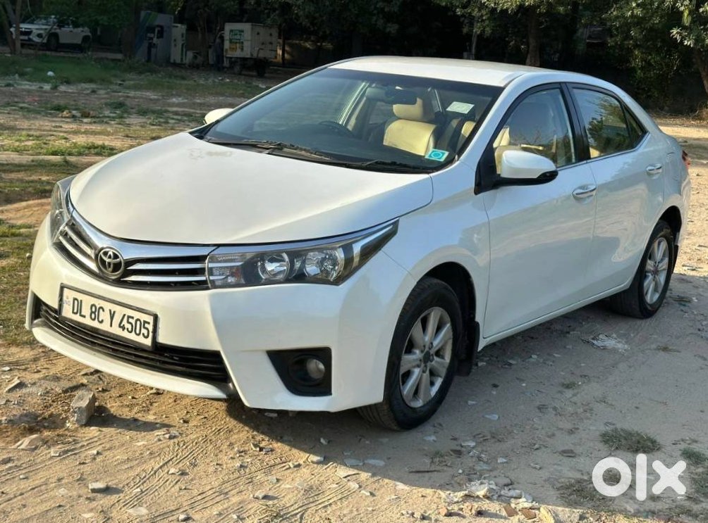 Toyota Corolla Altis 2010 Automatic
