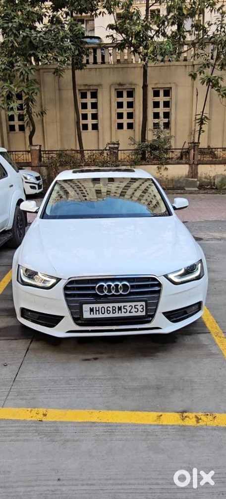 Audi A4 2022 | Premium Sedan