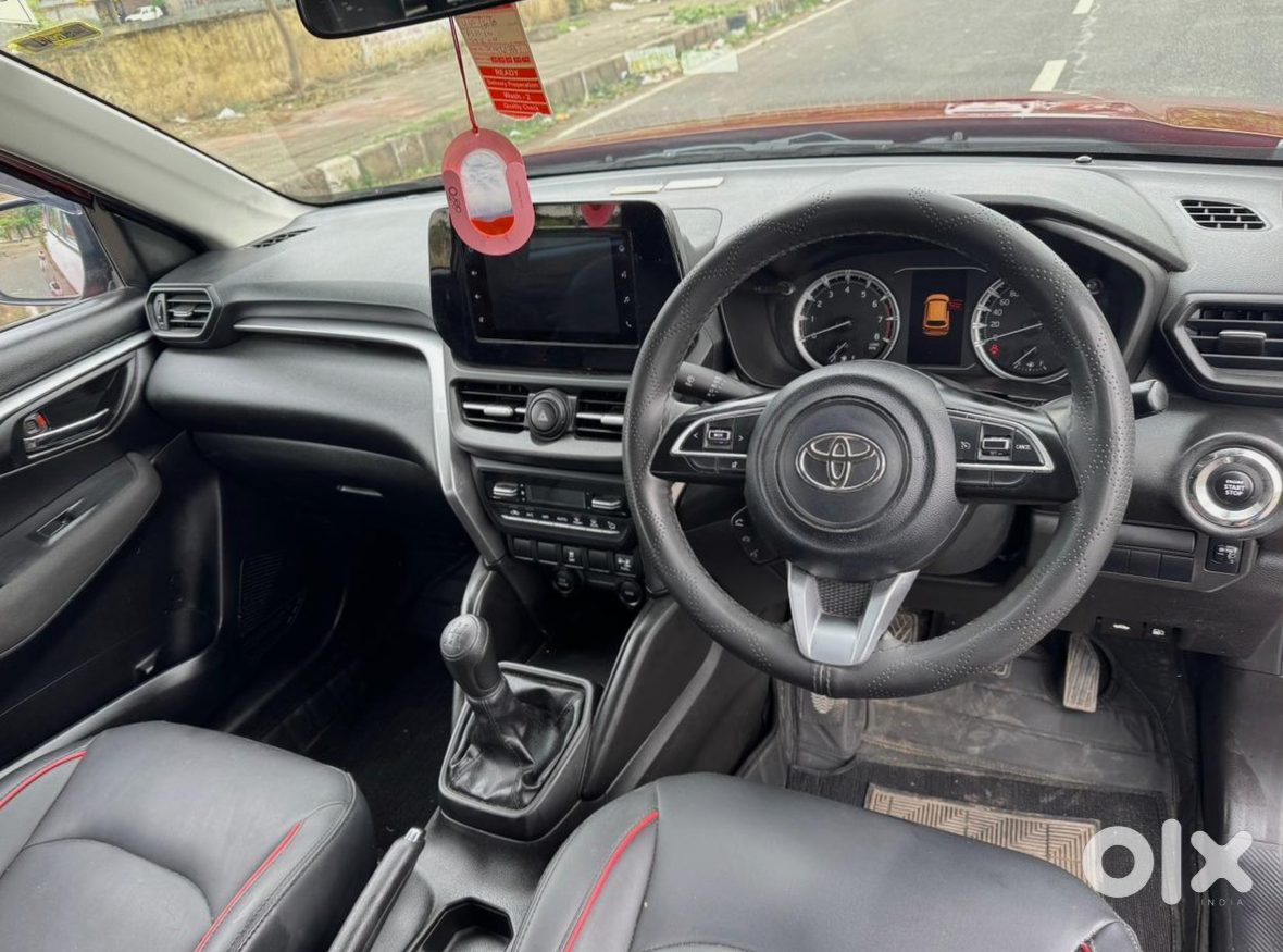 Toyota Urban Cruiser Hyryder Cng