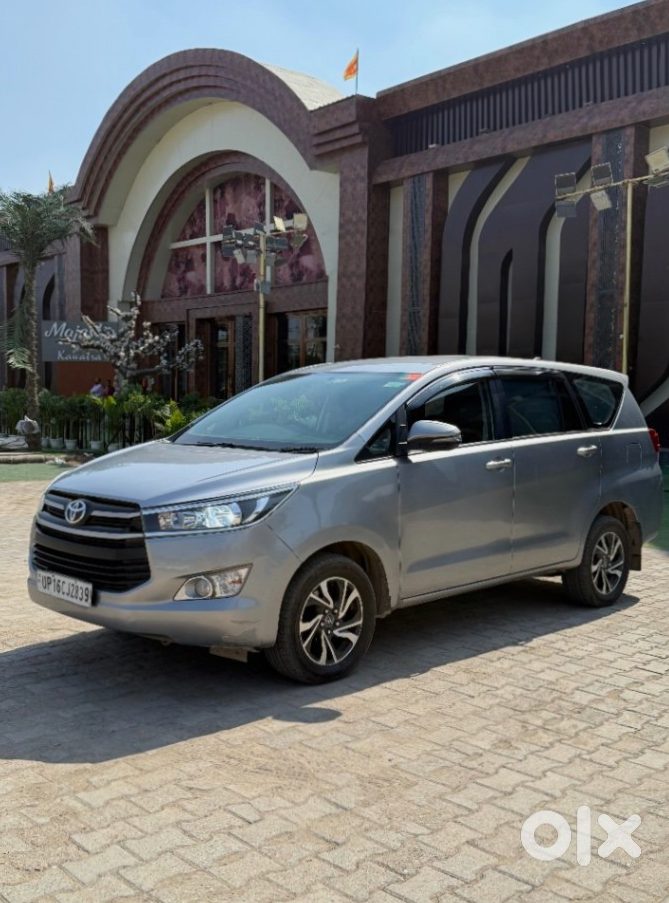 Toyota Innova Crysta Automatic 2016
