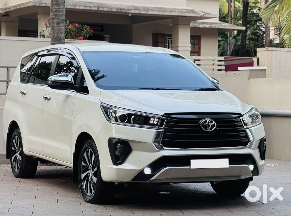 2022 Toyota Innova Crysta - Showroom Condition
