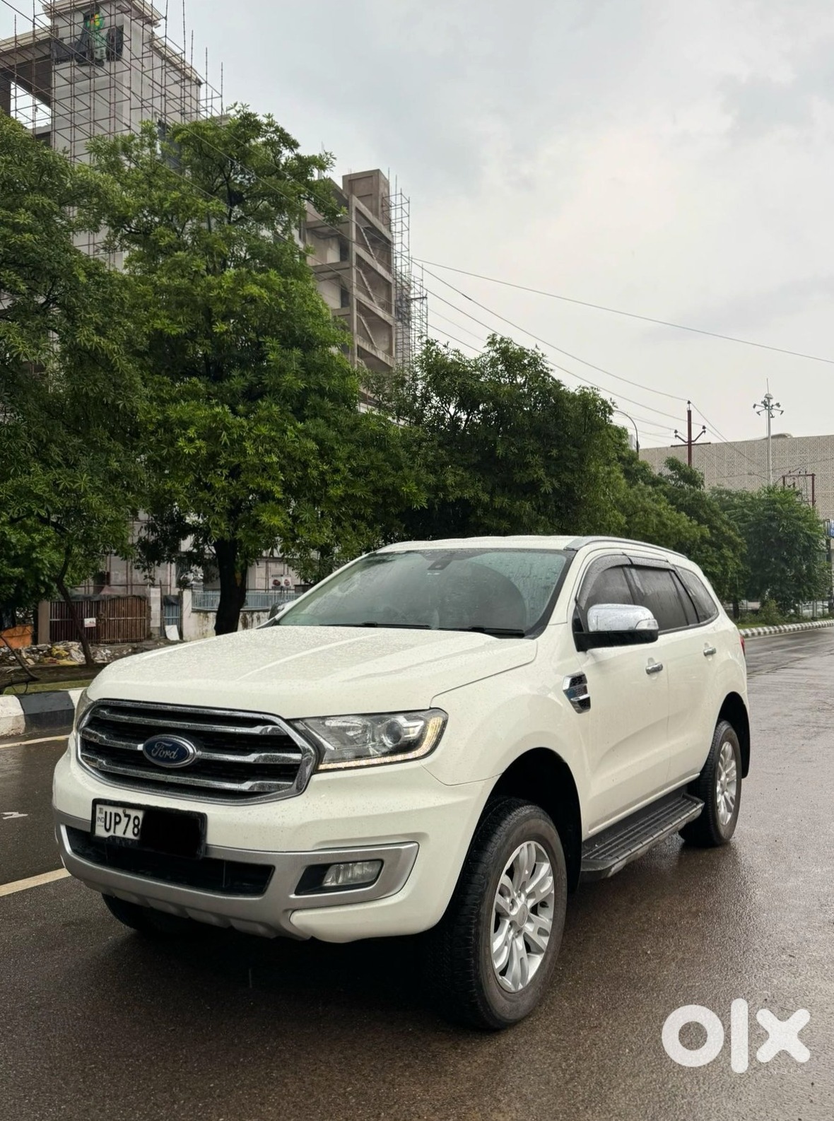Ford Endeavour 2013 Diesel