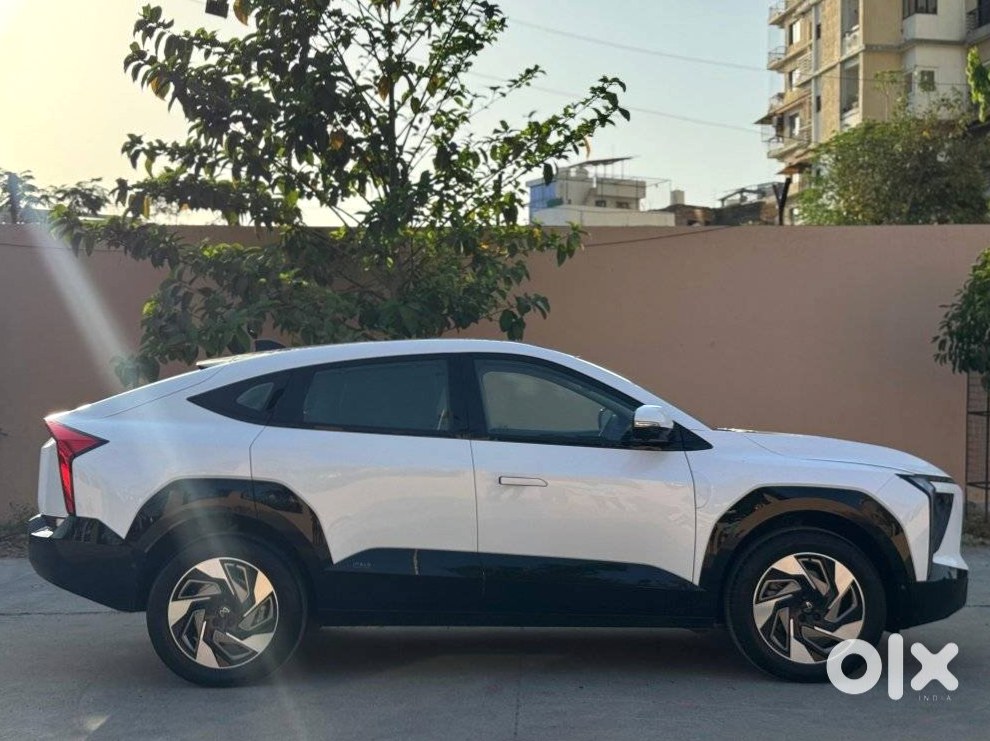 Mahindra Xev 9e 2025 - Almost New