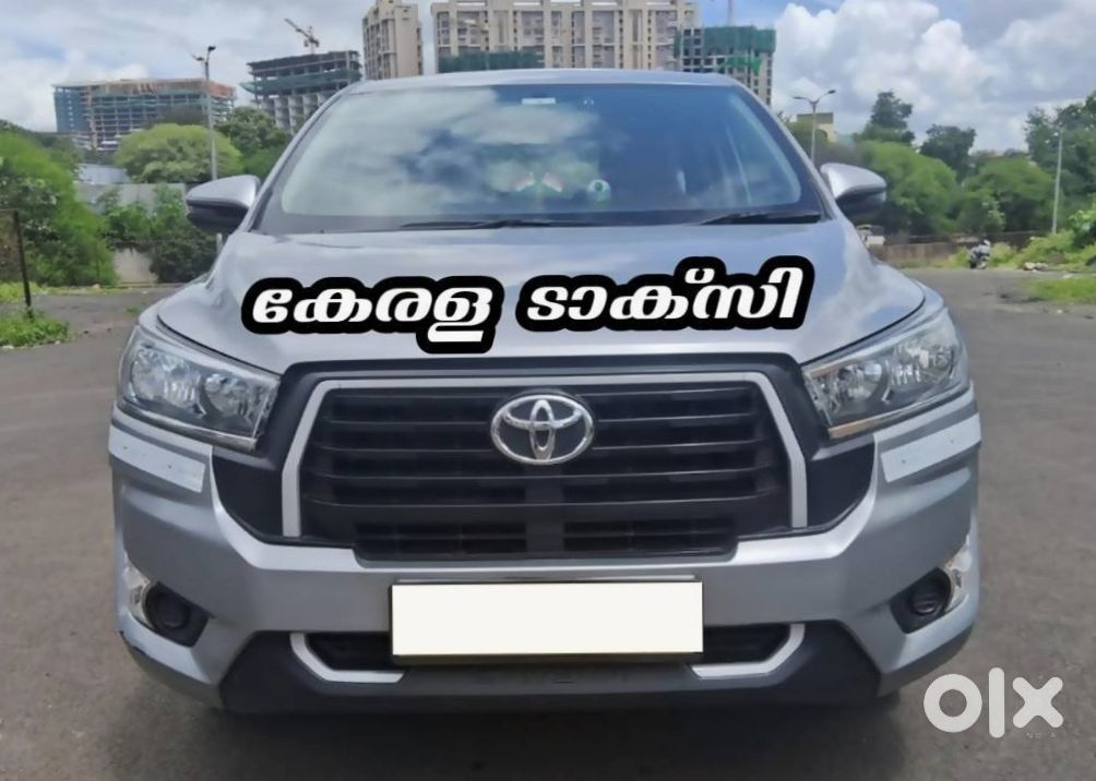Toyota Innova Crysta 2023 - Almost New