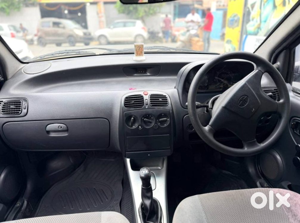 2012 Tata Indica V2