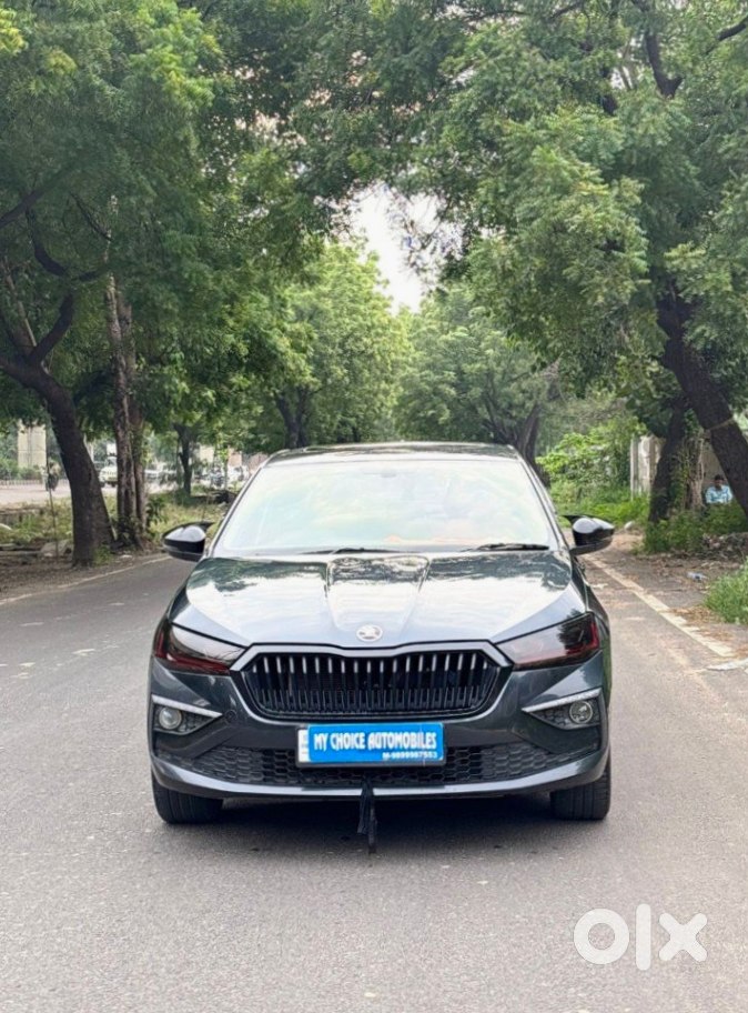 Skoda Slavia 2023 - Barely Driven