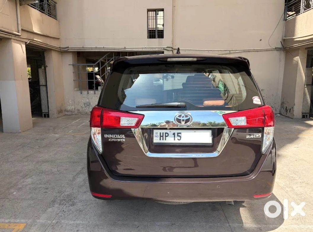 Innova Crysta 2013 - Office Use