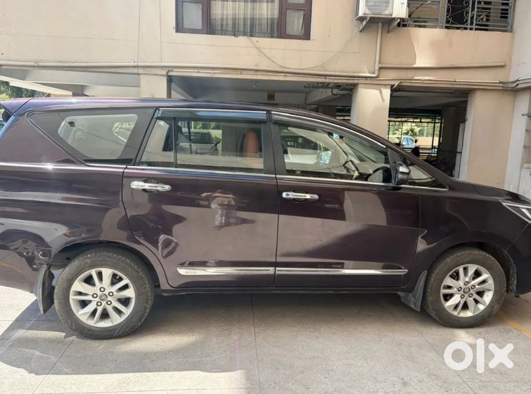 Innova Crysta 2013 - Office Use