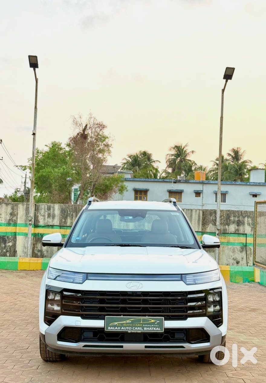 2025 Hyundai Alcazar Diesel Manual - Like New