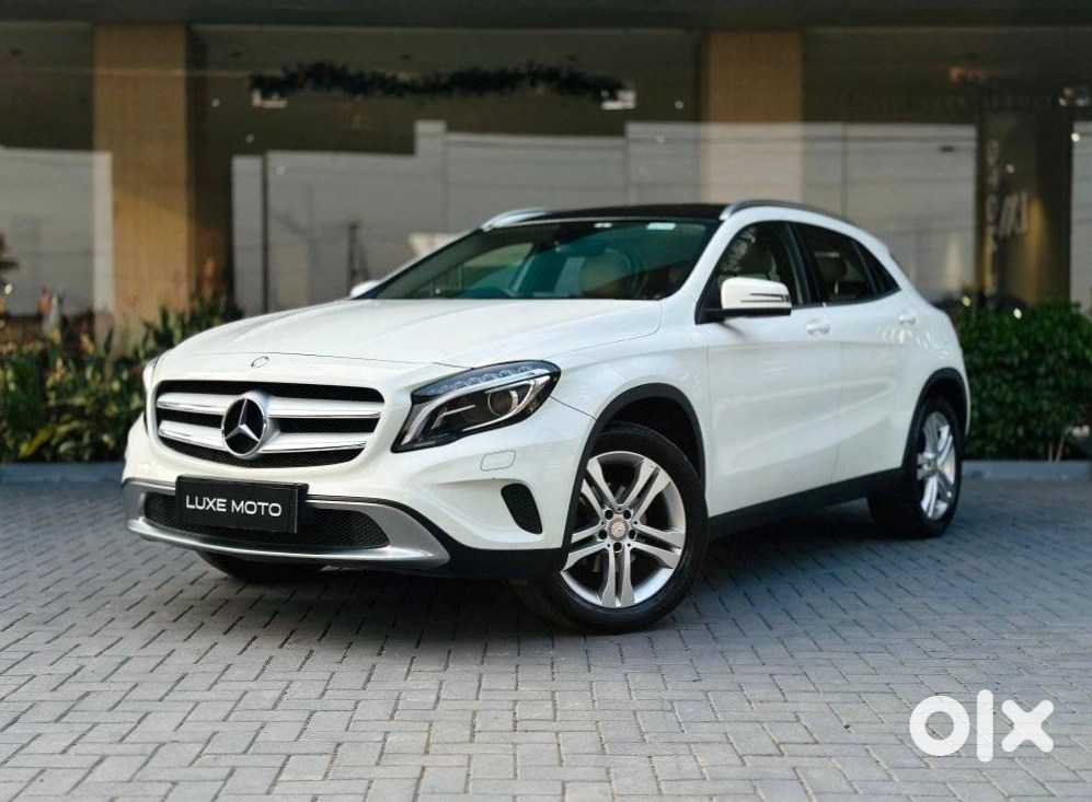 Mercedes Benz Gla Petrol Manual 2018