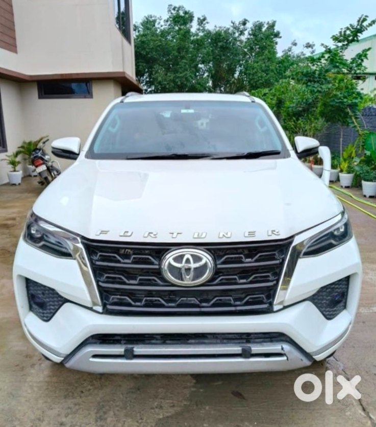 Urgent: 2014 Toyota Fortuner Diesel