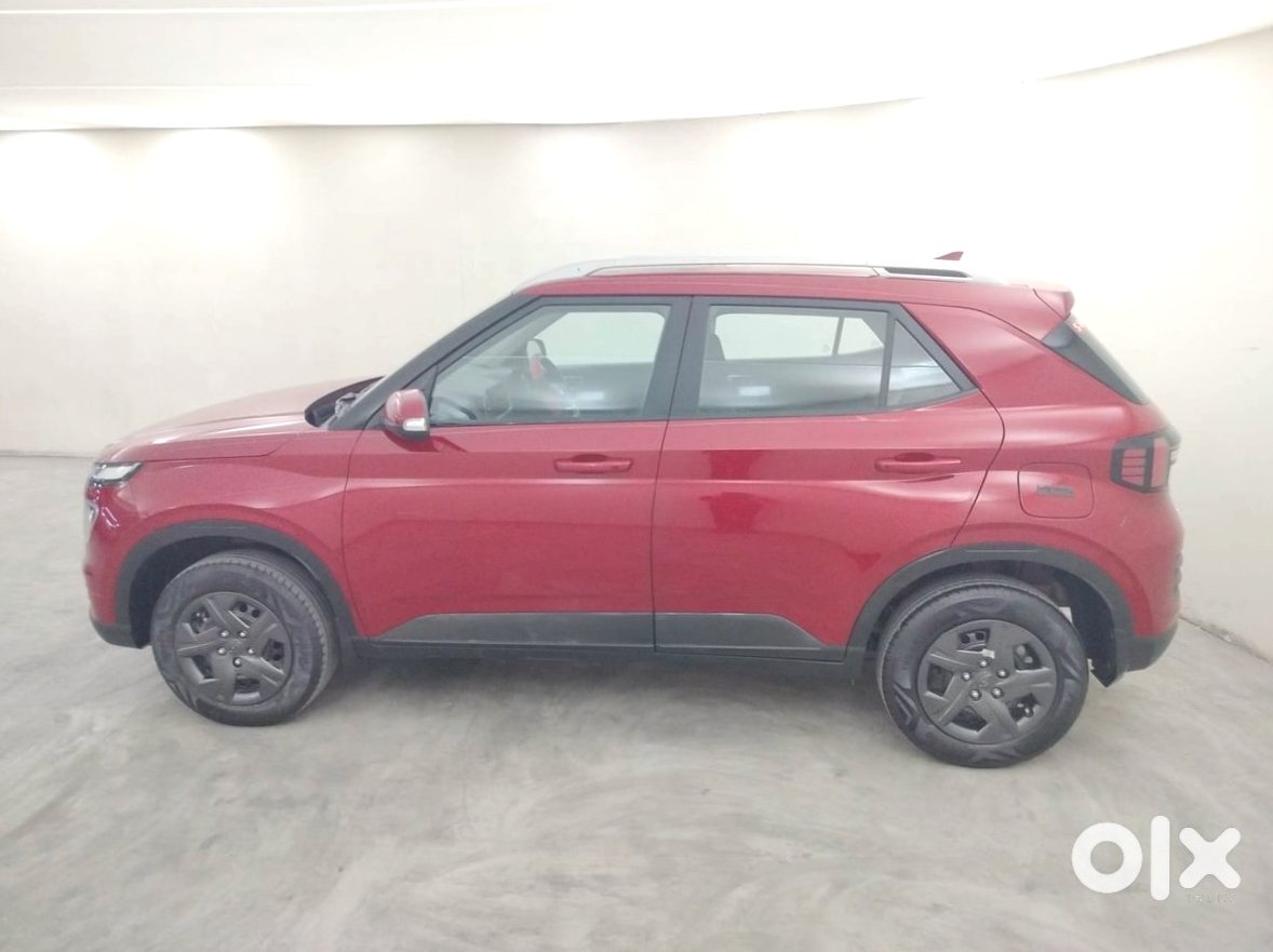 Brand New 2024 Hyundai Venue - Automatic Petrol