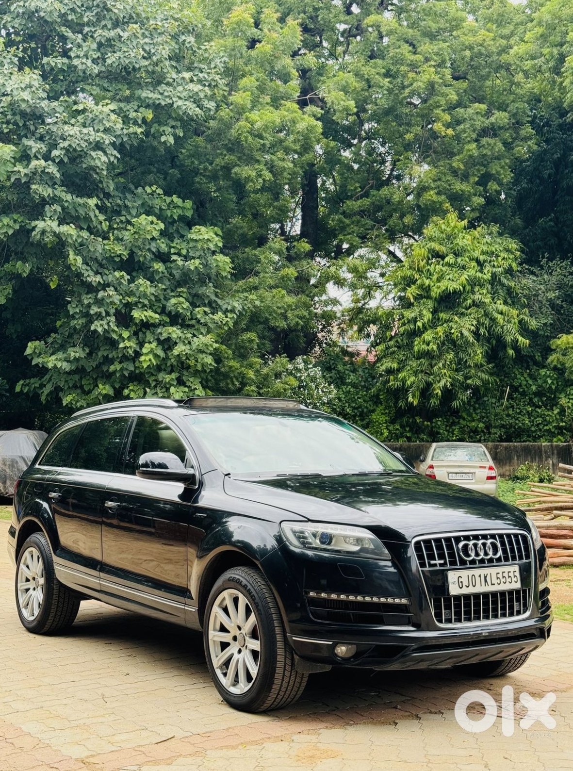 Audi Q7 Luxury Suv - Premium Buy